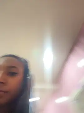 GabrielaLugo online show from November 24, 2025, 11:43 am