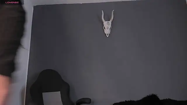 Aliz01 online show from February 1, 2025, 2:26 am