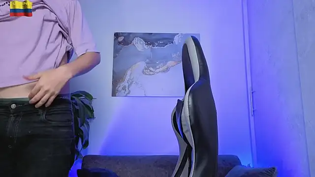 Yeiko Romero  online show from April 13, 2026, 6:23 pm