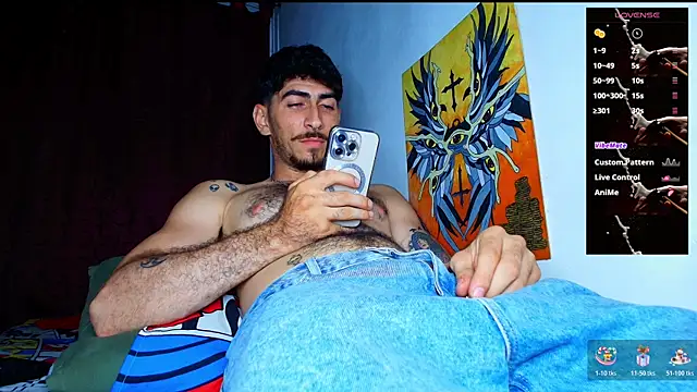 Thomass00 online show from November 18, 2025, 12:15 am