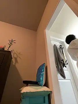 Snapshot of wynterheat chatting on November 11, 2025, 6:30 am wynterheat online show from November 11, 2025, 6:30 am