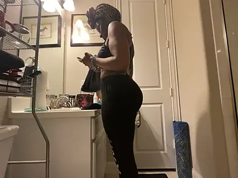 wynterheat online show from March 8, 2026, 4:54 pm