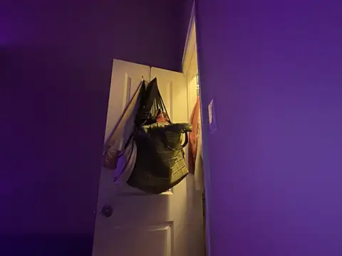 wynterheat online show from March 13, 2026, 12:10 pm