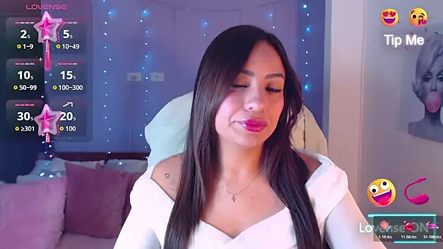 Paulina 627 online show from January 17, 2026, 4:43 pm