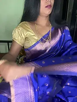 PUNAM BABY1 online show from April 12, 2026, 6:11 pm