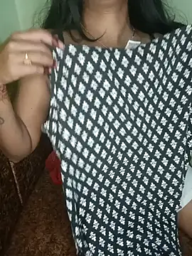 PUNAM BABY1 online show from October 18, 2025, 6:54 pm