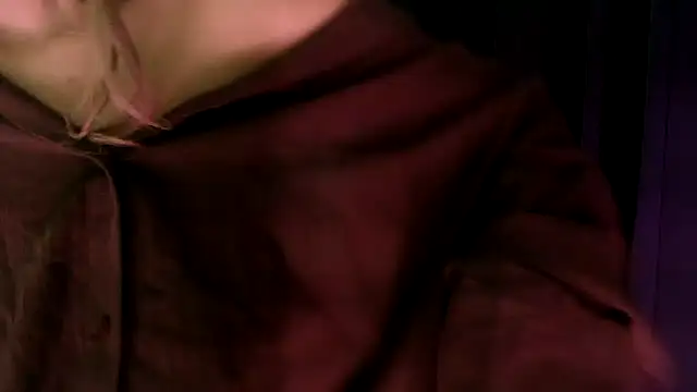 Snapshot of chhui_mui chatting on November 5, 2025, 5:05 pm chhui mui online show from November 5, 2025, 5:05 pm