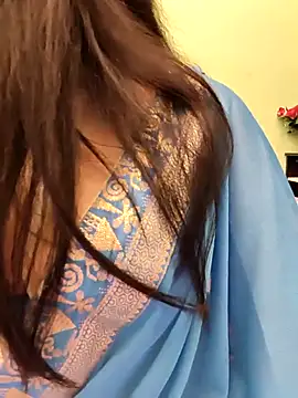 hot Oliviaa online show from November 5, 2025, 7:33 am