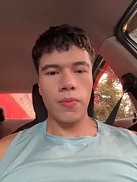 Snapshot of Logan_smith1 chatting on July 4, 2026, 8:13 pm Logan smith1 online show from July 4, 2026, 8:13 pm