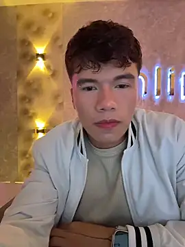 Logan smith1 online show from February 7, 2026, 5:26 am