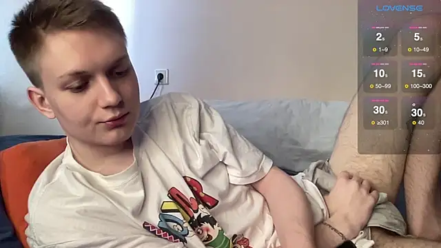 Snapshot of tyler_8x chatting on January 20, 2025, 11:45 am tyler 8x online show from January 20, 2025, 11:45 am