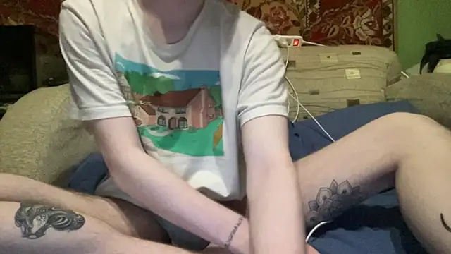 Snapshot of tyler_8x chatting on March 14, 2025, 7:12 pm tyler 8x online show from March 14, 2025, 7:12 pm