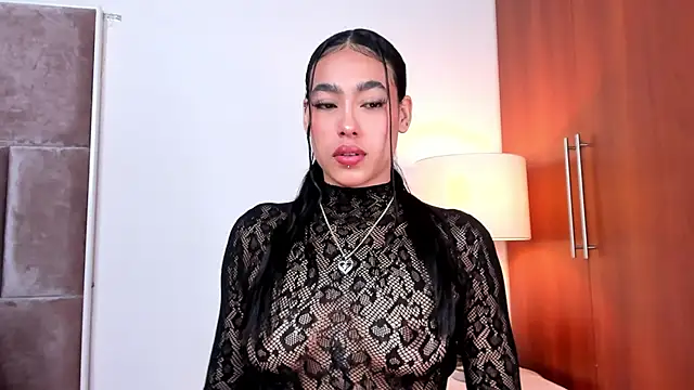 Nia Bunny online show from May 8, 2026, 2:10 pm