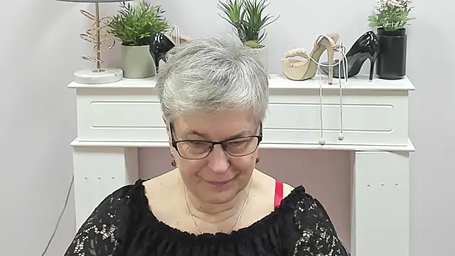 IrisDream online show from February 23, 2026, 7:09 am