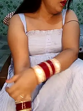 Snapshot of Cute-Raashii chatting on October 2, 2025, 1:20 am Cute-Raashii online show from October 2, 2025, 1:20 am