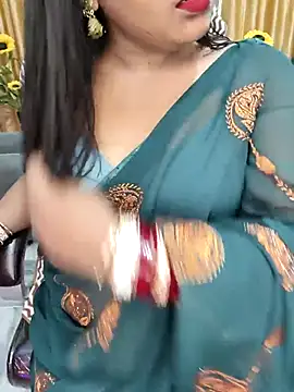 Snapshot of Cute-Raashii chatting on November 29, 2025, 3:56 pm Cute-Raashii online show from November 29, 2025, 3:56 pm