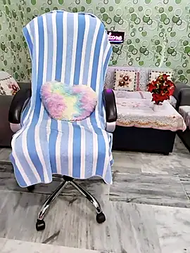 Snapshot of Cute-Raashii chatting on November 10, 2025, 12:59 am Cute-Raashii online show from November 10, 2025, 12:59 am