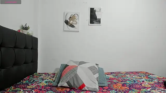 Snapshot of RoddyRich11 chatting on September 22, 2025, 12:00 pm RoddyRich11 online show from September 22, 2025, 12:00 pm