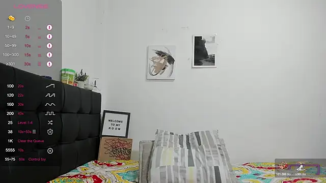 Snapshot of RoddyRich11 chatting on December 4, 2025, 12:04 pm RoddyRich11 online show from December 4, 2025, 12:04 pm