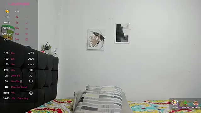 Snapshot of RoddyRich11 chatting on December 5, 2025, 12:04 pm RoddyRich11 online show from December 5, 2025, 12:04 pm