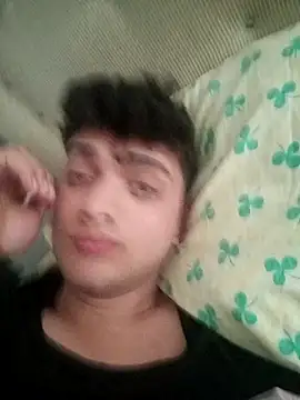 boy 3835 online show from March 18, 2025, 12:50 pm