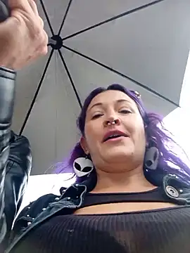 sophie banger online show from November 15, 2025, 7:18 pm