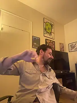 Snapshot of defbond420 chatting on November 13, 2025, 10:46 pm defbond420 online show from November 13, 2025, 10:46 pm