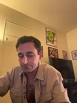 Snapshot of defbond420 chatting on November 14, 2025, 9:29 pm defbond420 online show from November 14, 2025, 9:29 pm