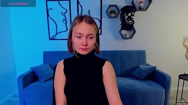 BritnieCute online show from January 31, 2025, 8:22 am