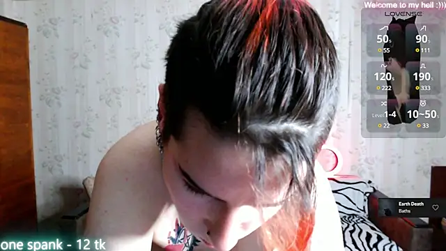 Snapshot of Miya_Wey_ chatting on January 25, 2025, 4:24 pm Miya Wey  online show from January 25, 2025, 4:24 pm