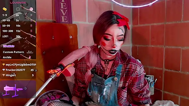 Snapshot of Yennastone chatting on October 5, 2025, 3:41 am Yennastone online show from October 5, 2025, 3:41 am