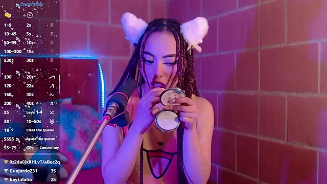 Snapshot of Yennastone chatting on March 20, 2025, 10:51 pm Yennastone online show from March 20, 2025, 10:51 pm