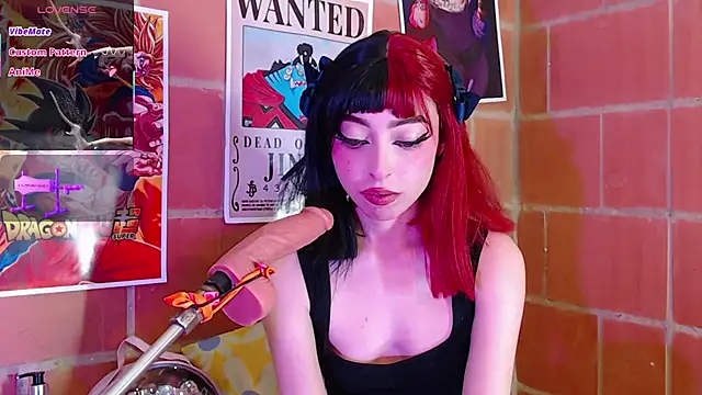 Snapshot of Yennastone chatting on November 5, 2025, 6:38 am Yennastone online show from November 5, 2025, 6:38 am