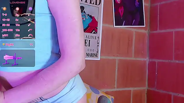 Snapshot of Yennastone chatting on November 13, 2025, 5:00 am Yennastone online show from November 13, 2025, 5:00 am