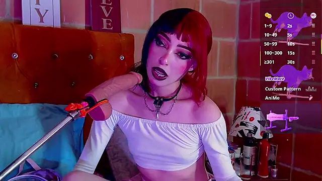 Snapshot of Yennastone chatting on September 21, 2025, 6:24 pm Yennastone online show from September 21, 2025, 6:24 pm