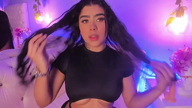 ZoeHarris online show from September 13, 2025, 12:16 pm