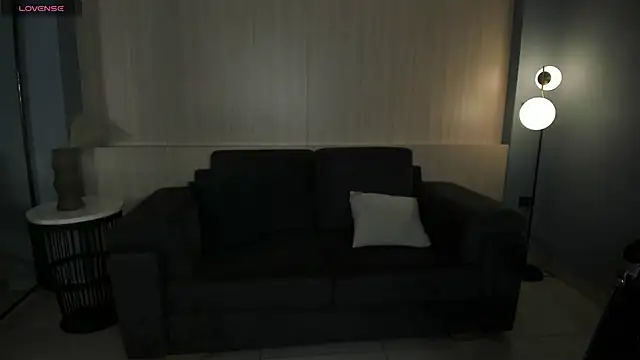 Snapshot of ChloePreston_ chatting on June 7, 2026, 11:04 am ChloePreston online show from June 7, 2026, 11:04 am