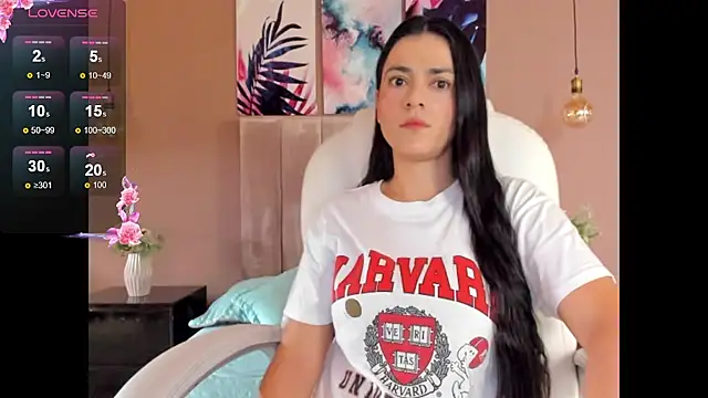 Snapshot of BellaClaiir chatting on November 25, 2025, 2:39 pm BellaClaiir online show from November 25, 2025, 2:39 pm