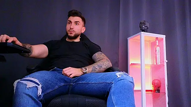 Snapshot of MightyAaron66 chatting on March 21, 2025, 4:07 pm MightyAaron66 online show from March 21, 2025, 4:07 pm