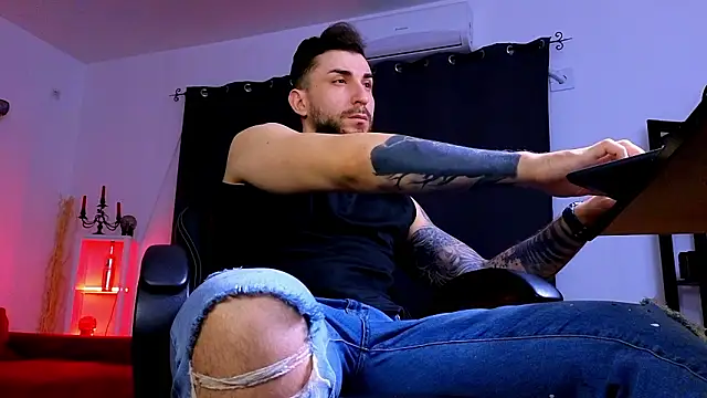 MightyAaron66 online show from February 14, 2026, 3:29 am