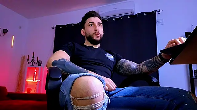 MightyAaron66 online show from March 10, 2026, 4:38 am