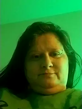 Snapshot of staceysmomfow chatting on January 14, 2025, 2:19 am staceysmomfow online show from January 14, 2025, 2:19 am