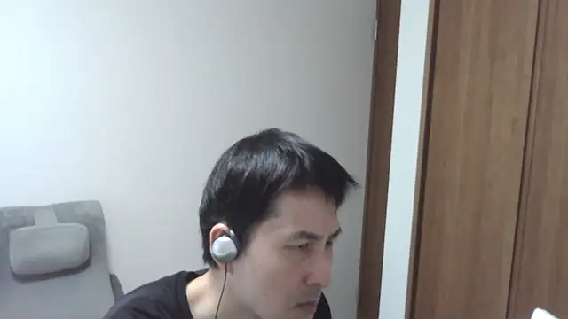 Snapshot of ikkakusai11 chatting on October 28, 2025, 9:58 pm ikkakusai11 online show from October 28, 2025, 9:58 pm