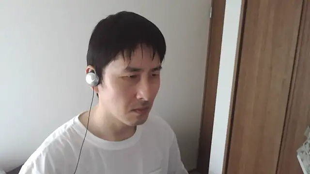 Snapshot of ikkakusai11 chatting on April 27, 2026, 3:37 am ikkakusai11 online show from April 27, 2026, 3:37 am