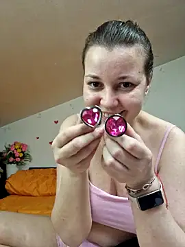 Snapshot of SweetMaddy888 chatting on March 16, 2026, 2:32 pm SweetMaddy888 online show from March 16, 2026, 2:32 pm