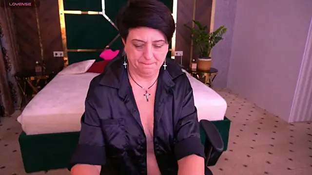 Snapshot of MilaSkyy chatting on March 17, 2025, 3:36 am MilaSkyy online show from March 17, 2025, 3:36 am