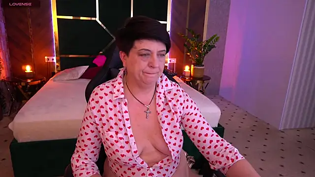 Snapshot of MilaSkyy chatting on March 16, 2025, 9:26 pm MilaSkyy online show from March 16, 2025, 9:26 pm