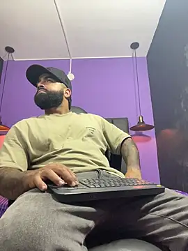 Lyon vach online show from April 17, 2026, 12:57 am