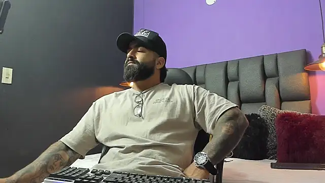 Lyon vach online show from September 20, 2025, 11:32 pm