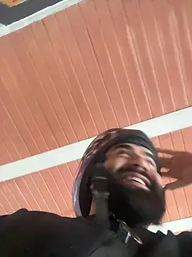 Lyon vach online show from November 2, 2025, 3:39 pm